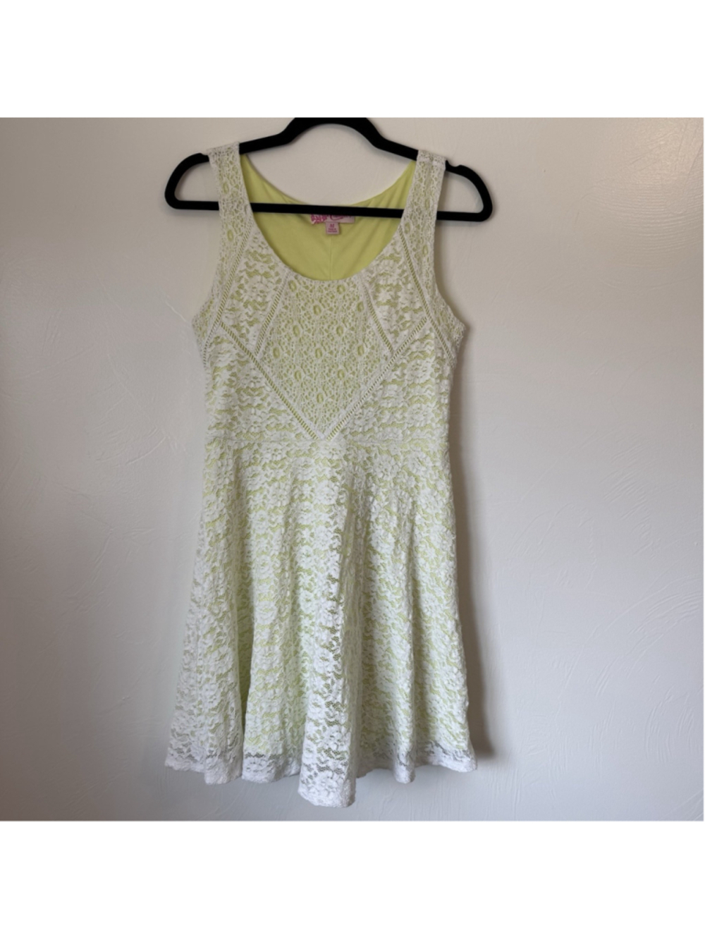 Y2K Candie’s Sleeveless White Lace Dress W/ Neon Yellow Underlay Size Medium